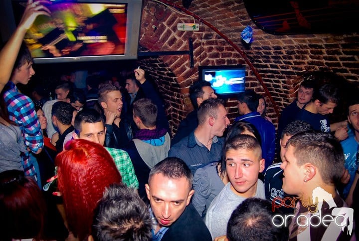 Saturday Night Party în Club Escape, 