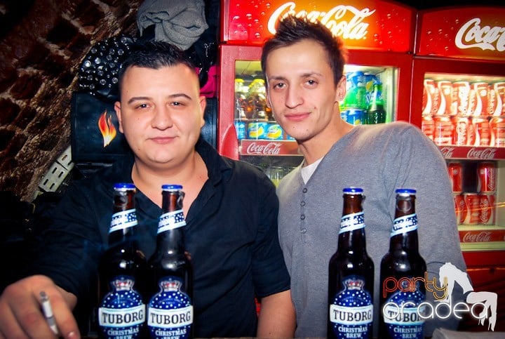 Saturday Night Party în Club Escape,