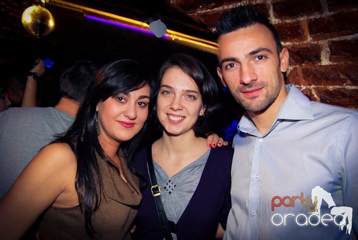Saturday Night Party în Club Escape, 