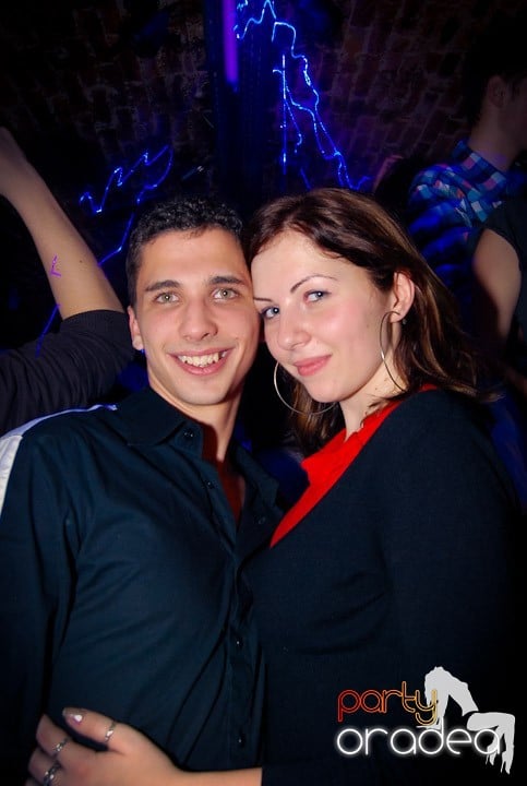 Saturday Night Party în Club Escape,