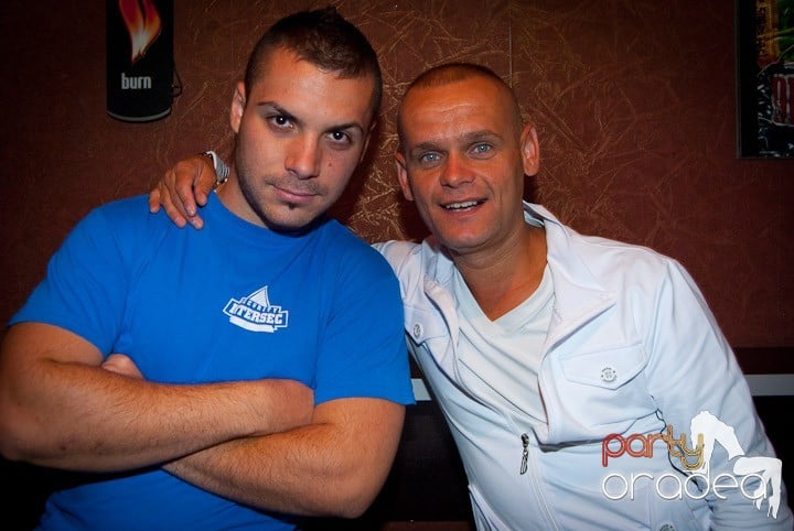 Saturday Night Party în Club Seven, 