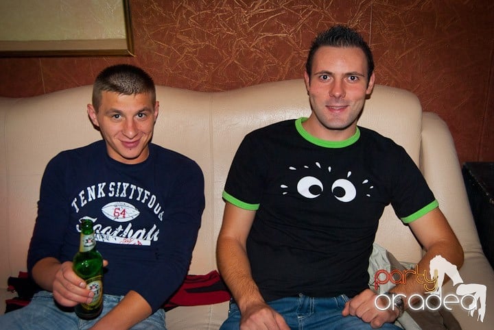 Saturday Night Party în Club Seven, 