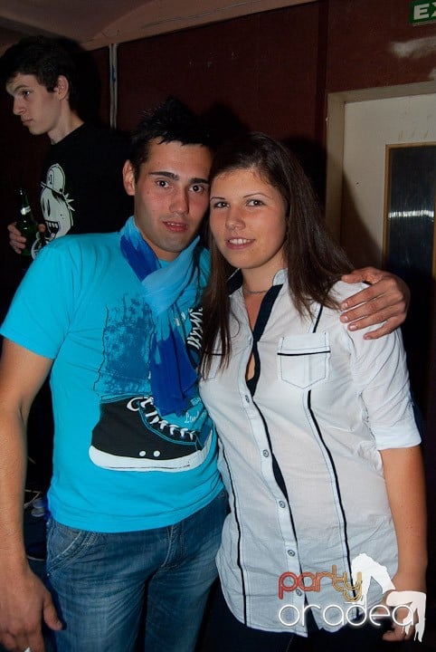 Saturday Night Party în Club Seven, 