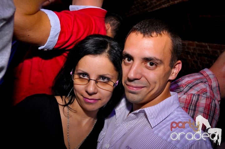 Saturday Night Party în Escape, 