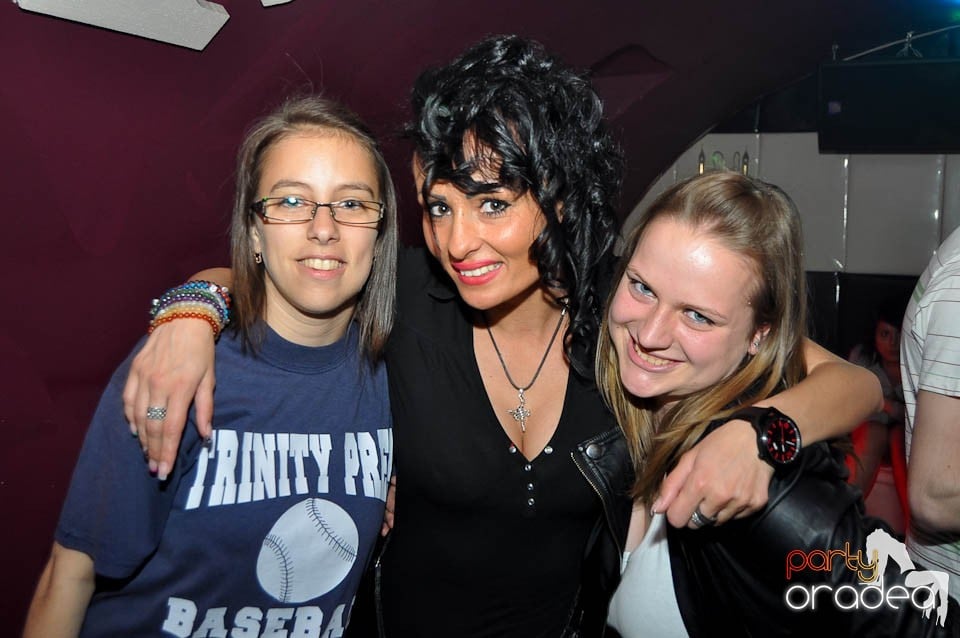 Saturday Night Show în Club Atti's, 