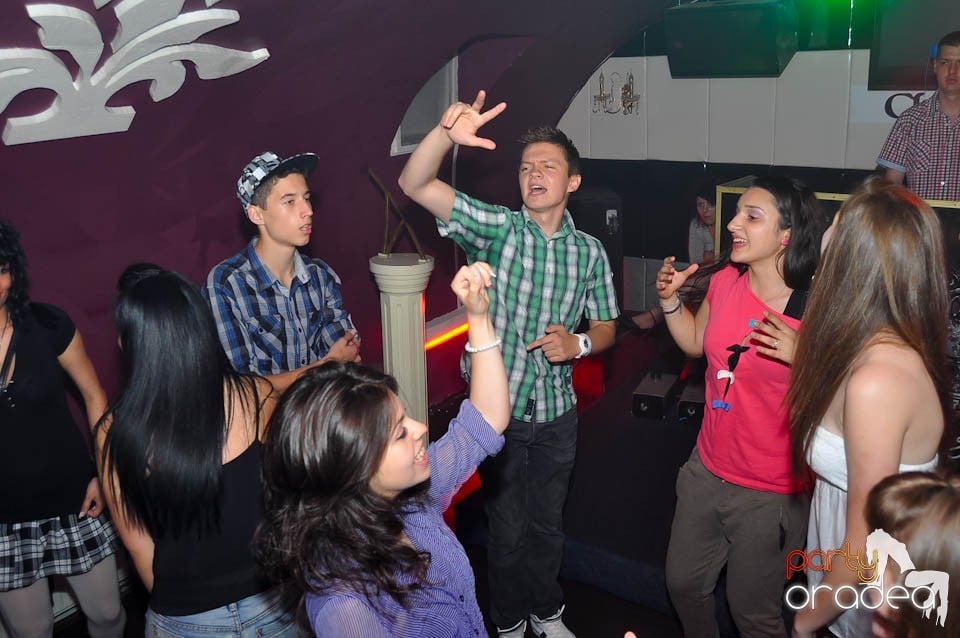 Saturday Night Show în Club Atti's, 