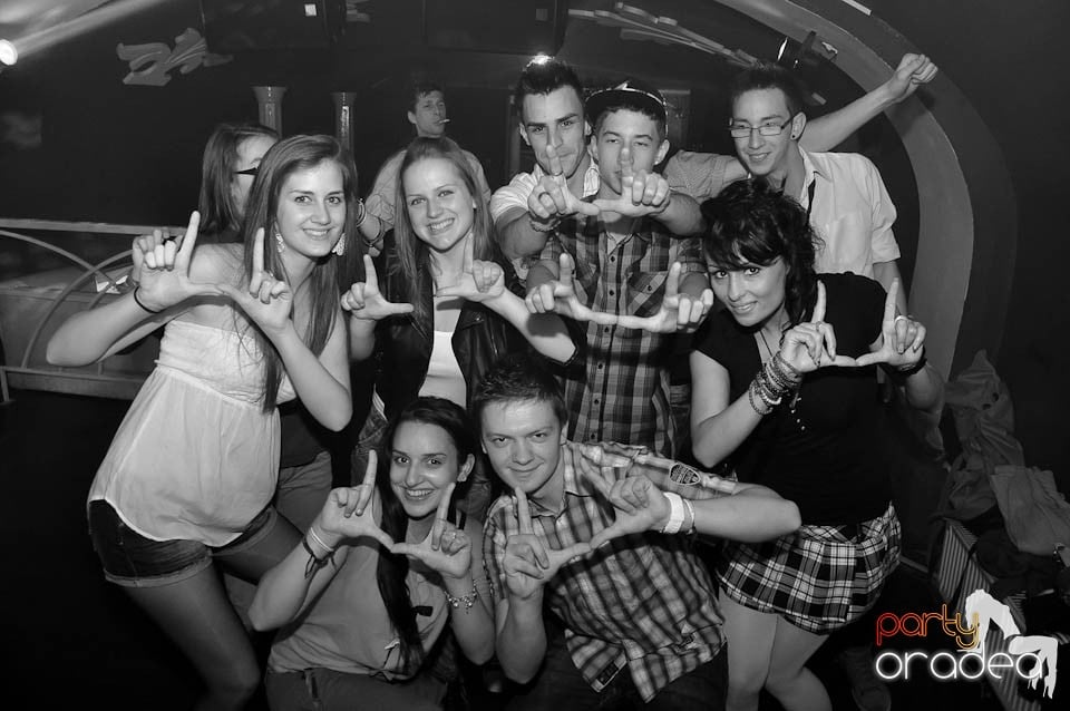 Saturday Night Show în Club Atti's, 