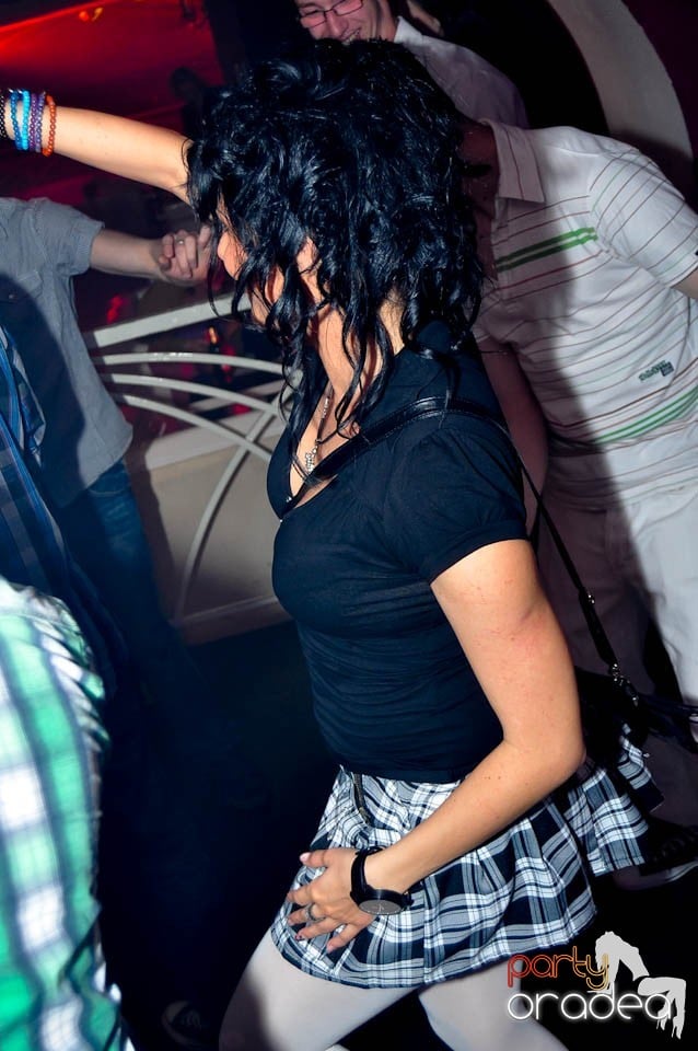 Saturday Night Show în Club Atti's, 