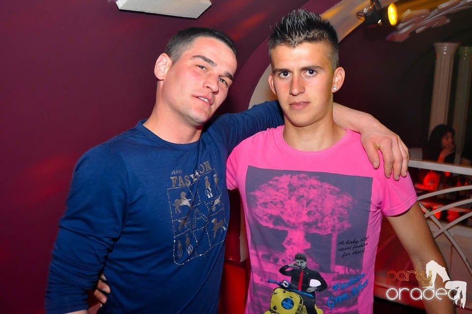 Saturday Night Show în Club Atti's, 