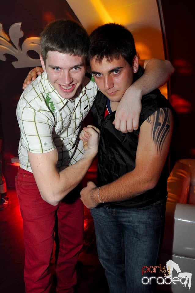 Saturday Night Show în Club Atti's, 