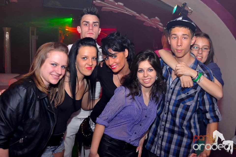 Saturday Night Show în Club Atti's, 