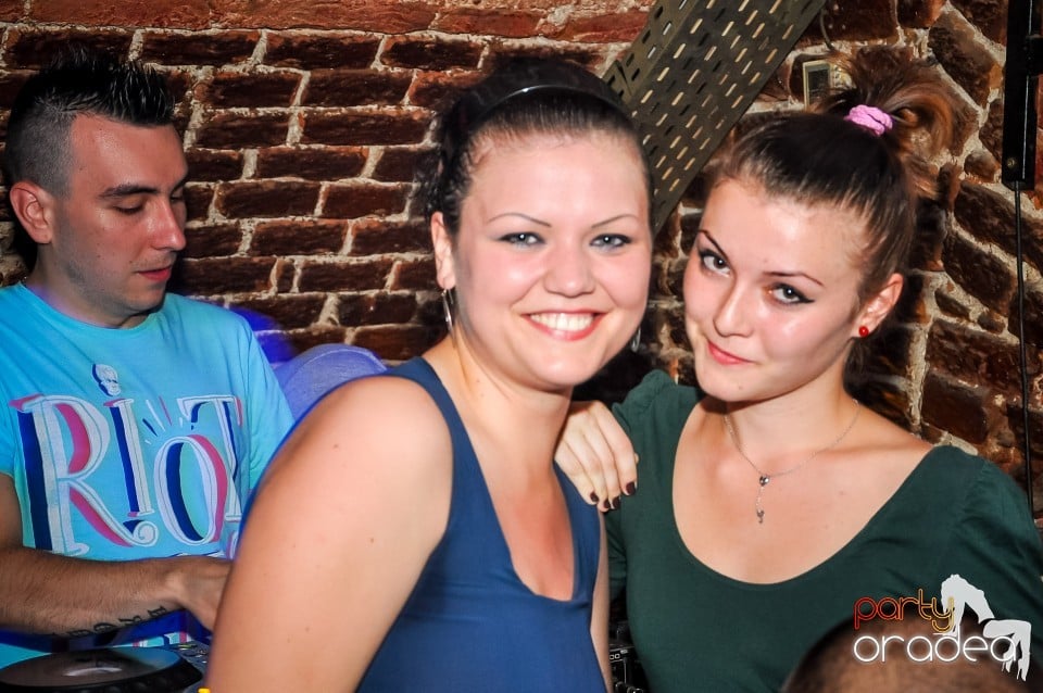 Saturday Night SLAM, 