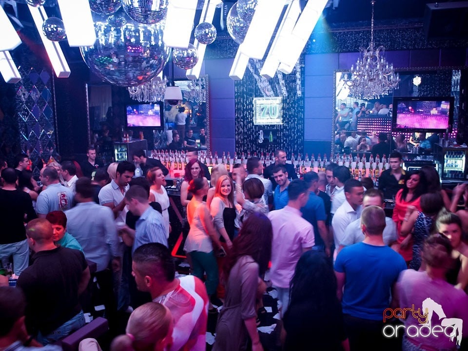 Saturday Night @ The One,