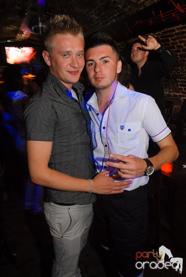 Saturday Party @ Club Escape,