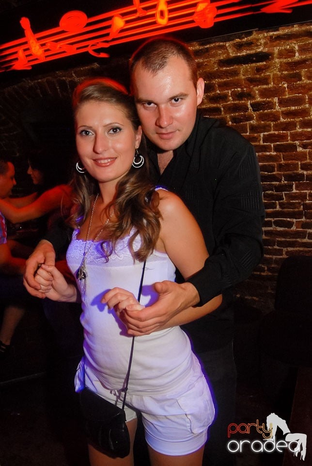Saturday Party @ Club Escape,