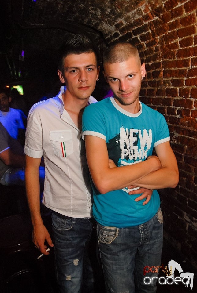 Saturday Party @ Club Escape,