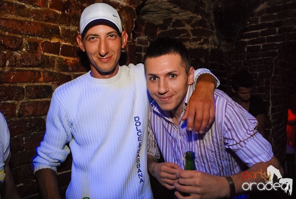 Saturday Party @ Club Escape,