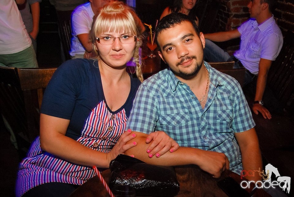 Saturday Party @ Club Escape,