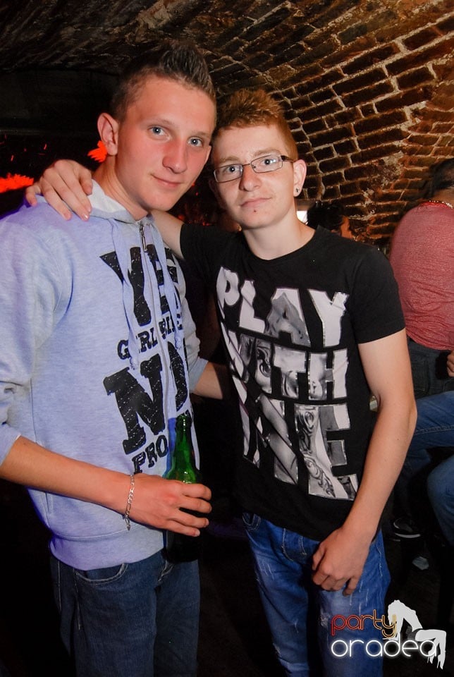 Saturday Party @ Club Escape,