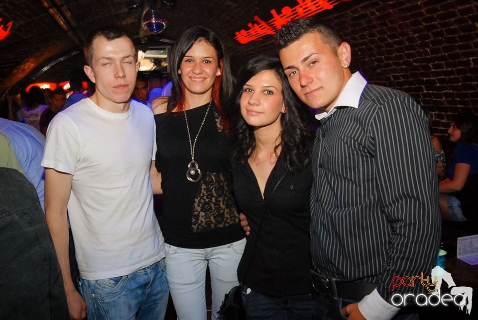 Saturday Party @ Club Escape,