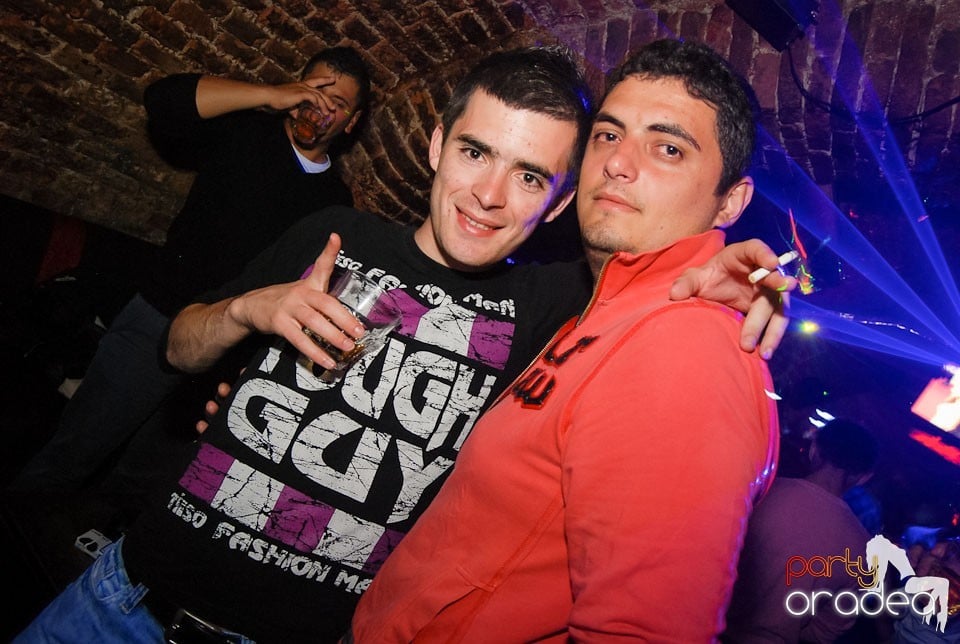 Saturday Party @ Club Escape,