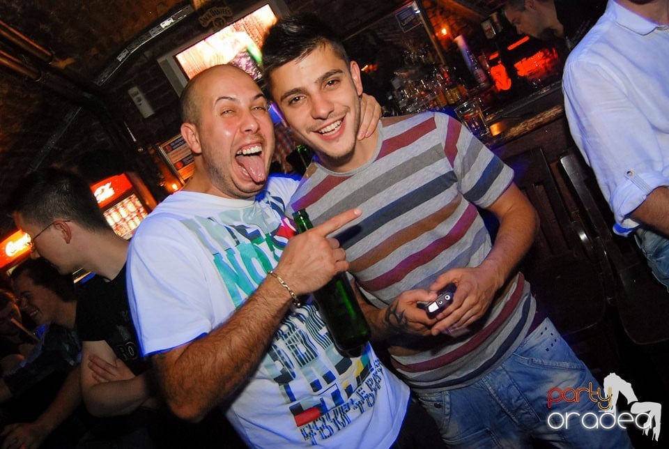 Saturday Party @ Club Escape,