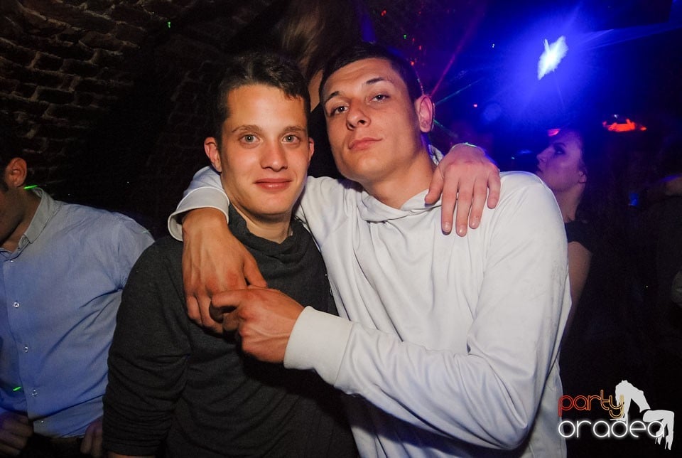Saturday Party @ Club Escape,