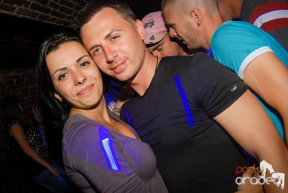 Saturday Party @ Club Escape,