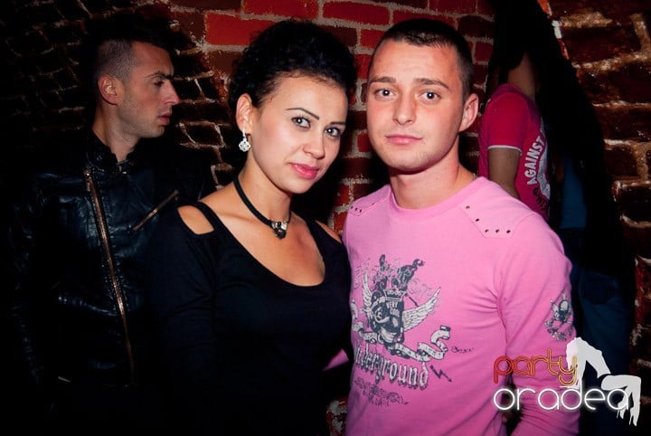 Saturday Party @ Escape, 