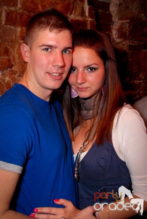 Saturday Party @ Escape, 