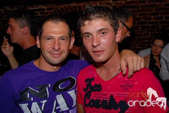 Saturday Party în Escape, 