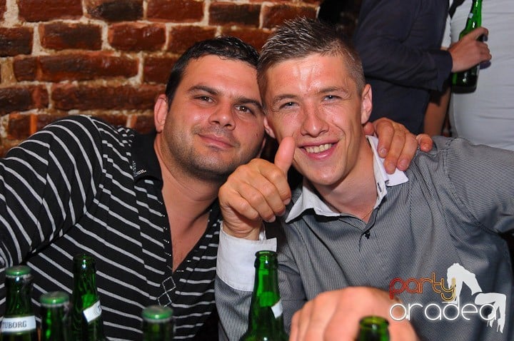 Saturday Party în Escape, 