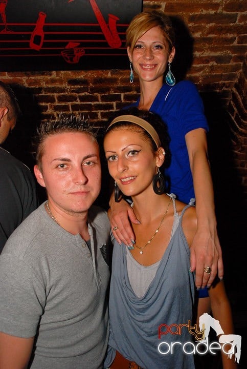 Saturday Party în Escape, 