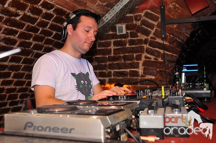 Saturday Party în Escape, 