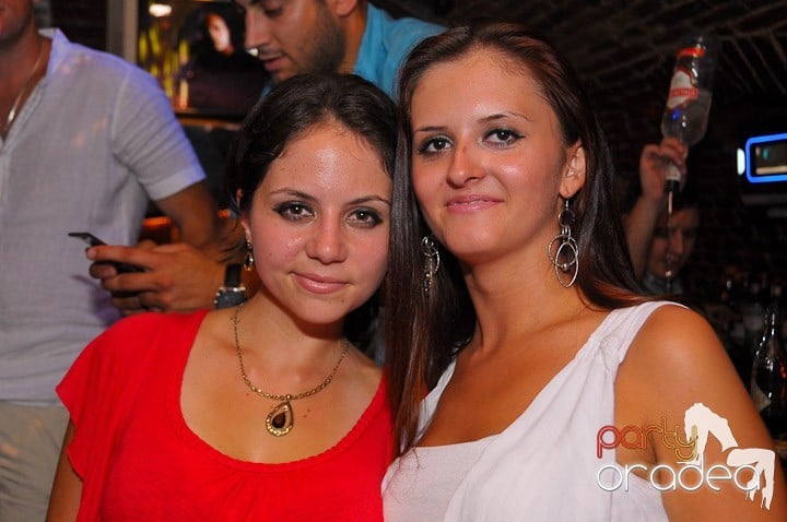 Saturday Party în Escape, 