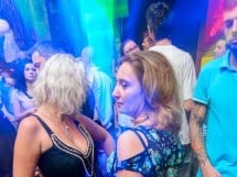 Saturday Party în Window