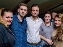Saturday Party în Window