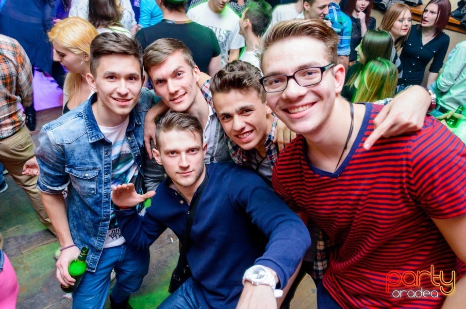 Saturday Party, 