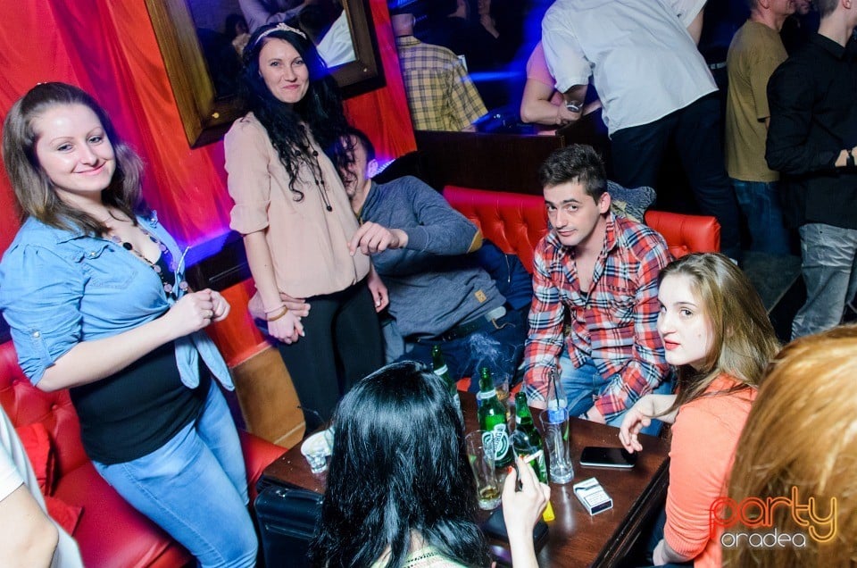 Saturday Party, Downtown Paparazzi