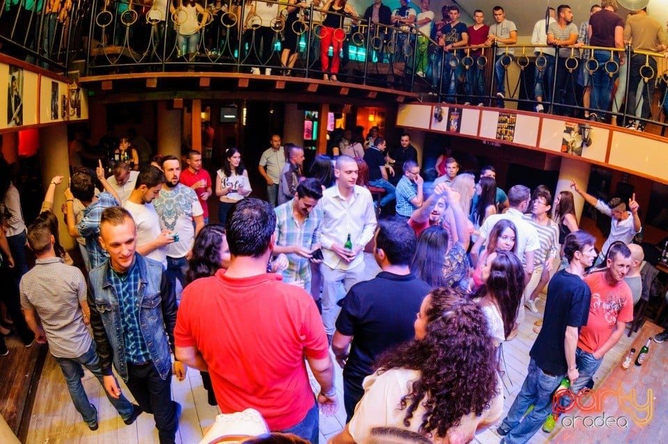 Saturday Party, 