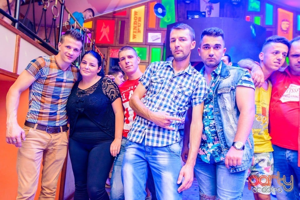 Saturday Party, 