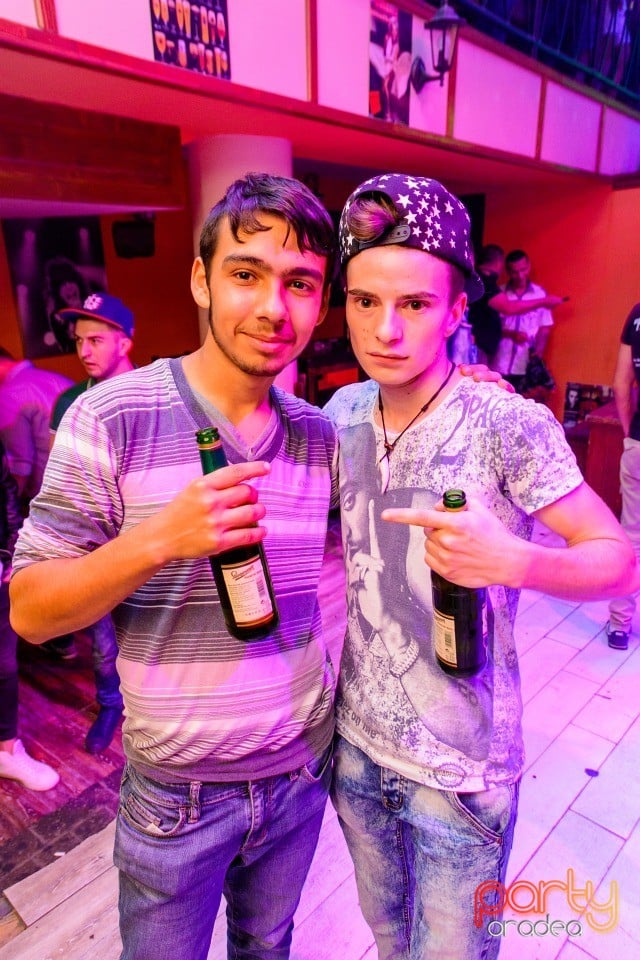 Saturday Party, 