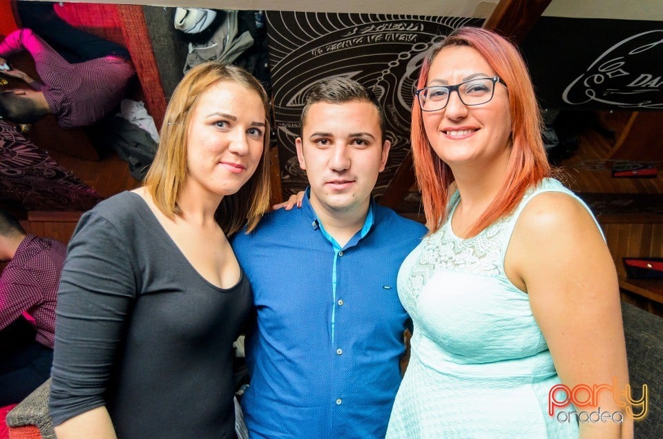 Saturday Party, 