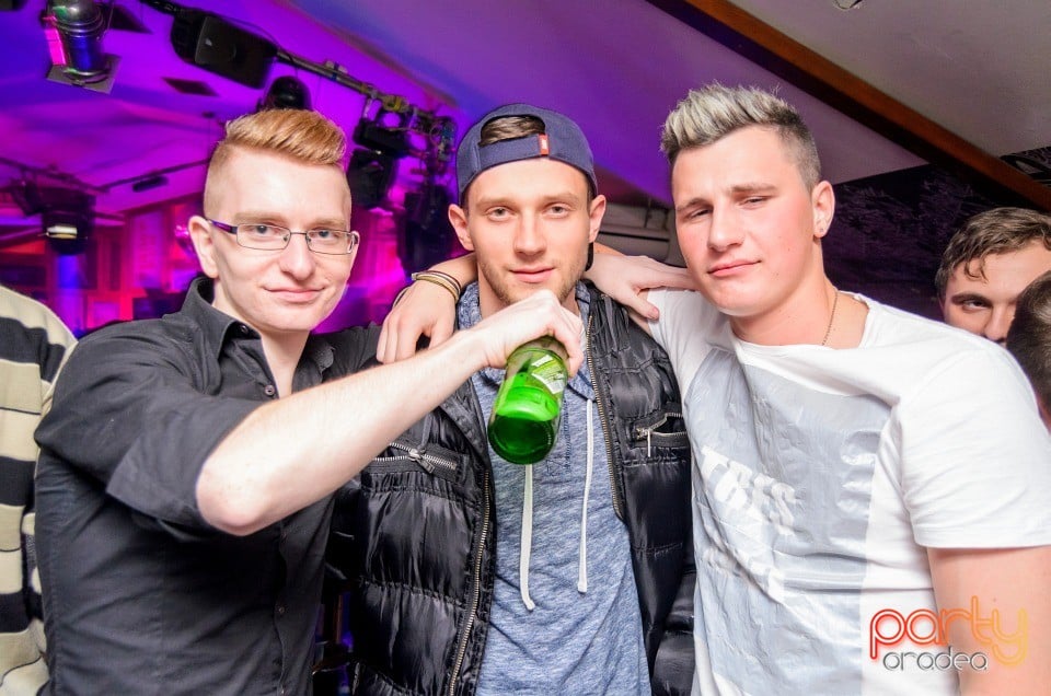 Saturday Party, 