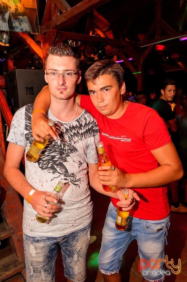 Saturday party, 