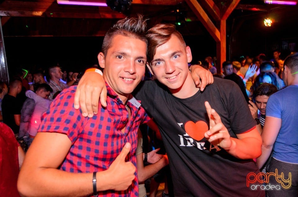 Saturday party, 