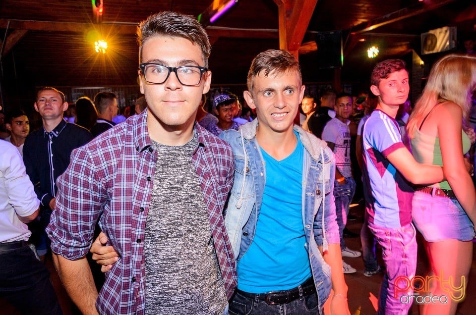 Saturday party, 