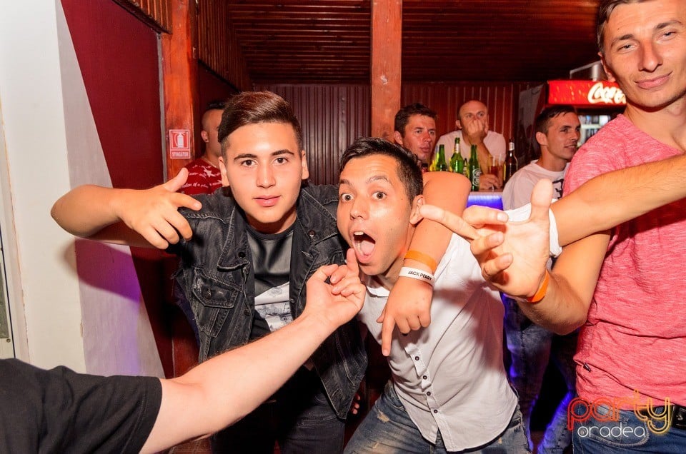 Saturday party, 