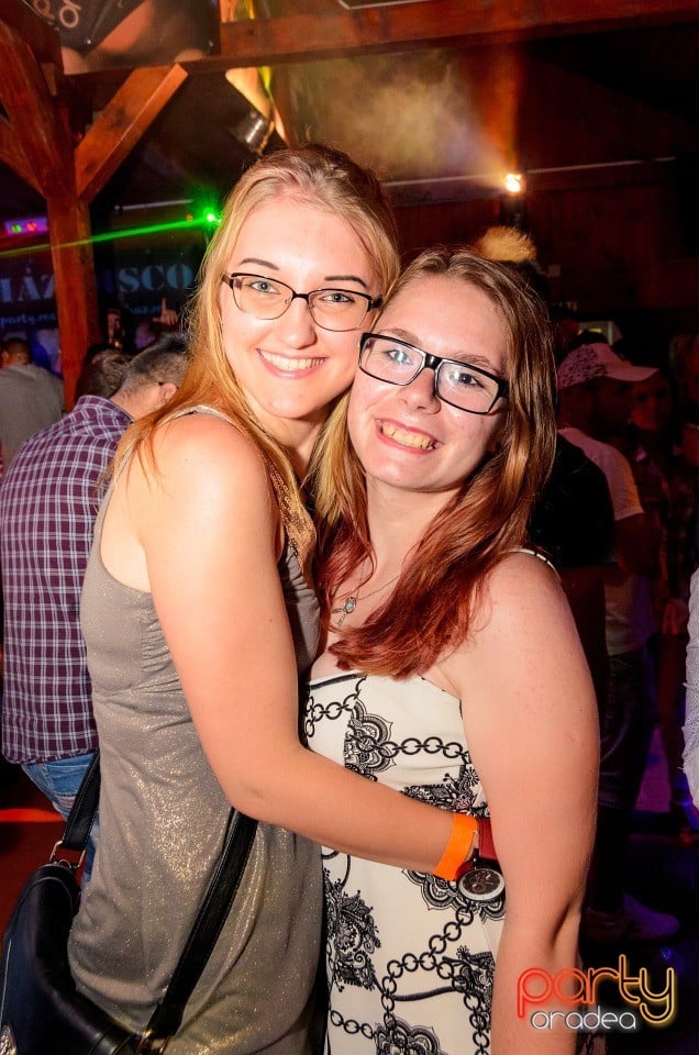 Saturday party, 