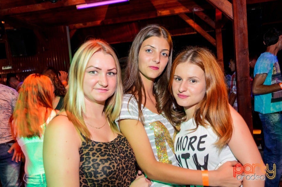 Saturday party, 